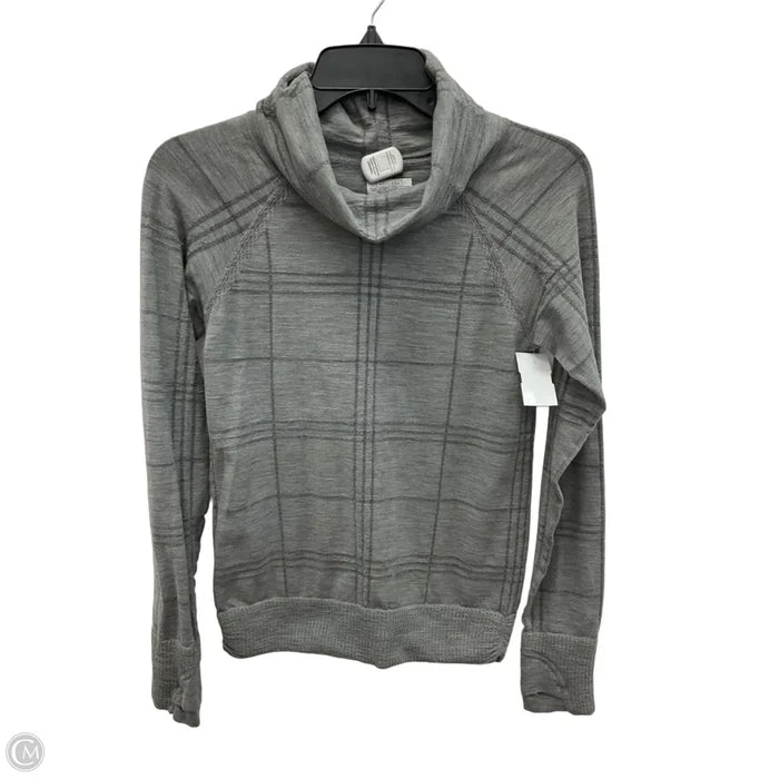 Athletic Top Long Sleeve Collar By Athleta In Grey, Size: M