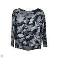 Athletic Top Long Sleeve Crewneck By Lululemon In Black & Grey, Size: S