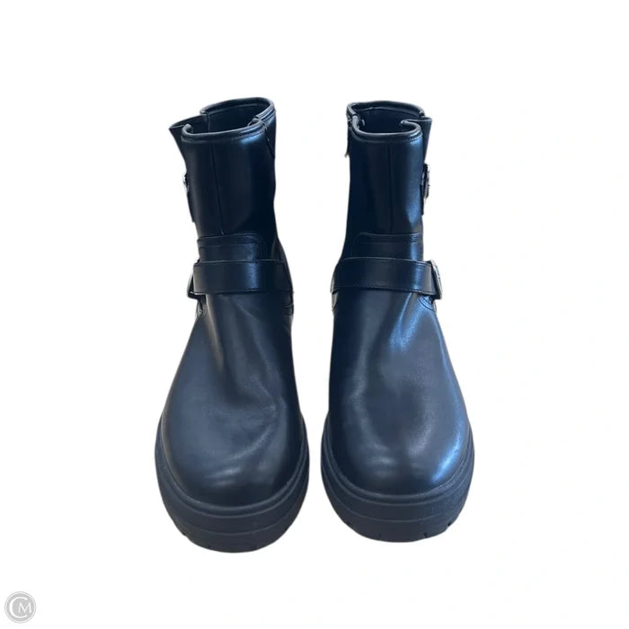 Boots Ankle Flats By Clothes Mentor In Black, Size: 10