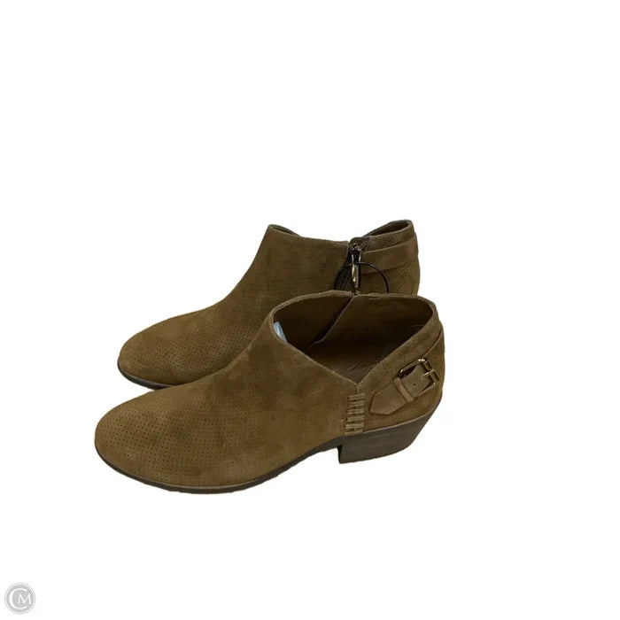 Boots Ankle Heels By Vince Camuto In Tan, Size: 8.5