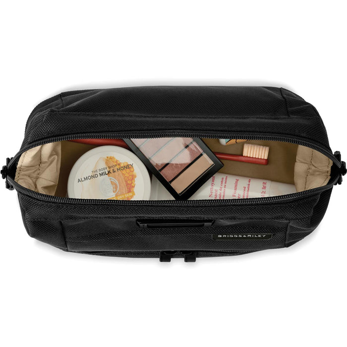 Briggs & Riley Baseline Duo Essentials Kit - main inside