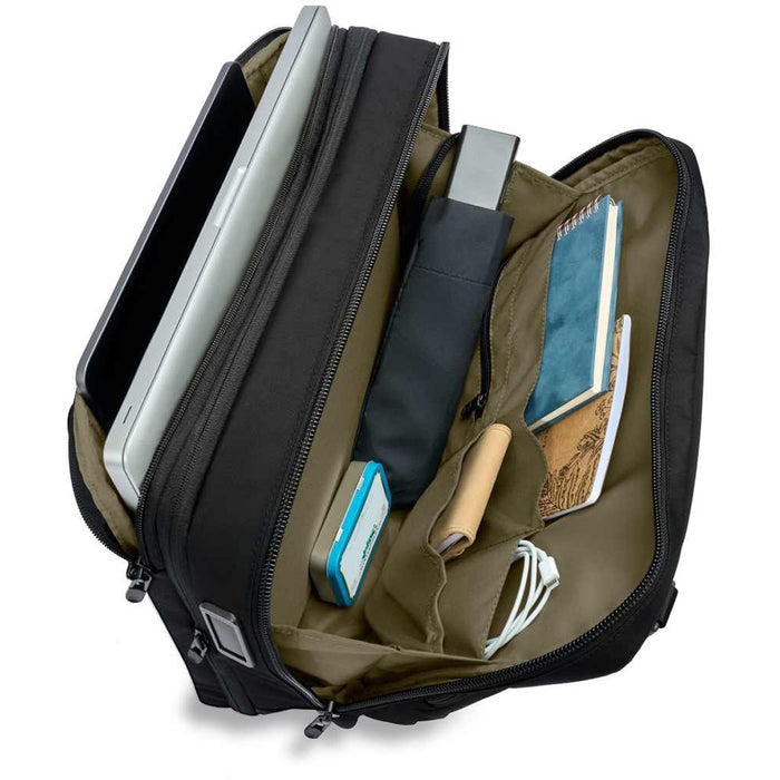 Briggs & Riley HTA Medium Expandable Briefcase - main opening