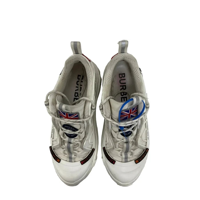 Clearance-Shoes Luxury Designer By Burberry In White, Size: 10