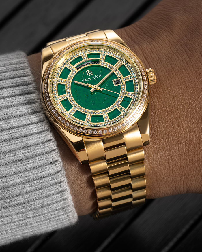 Crown Legacy Gold - Aventurine Green - Product View
