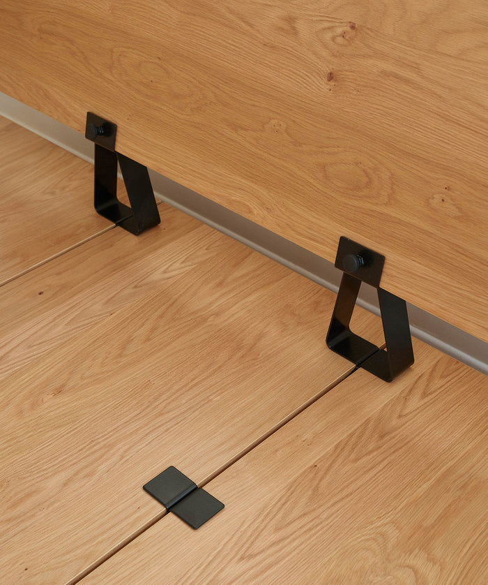 Headboard Hardware