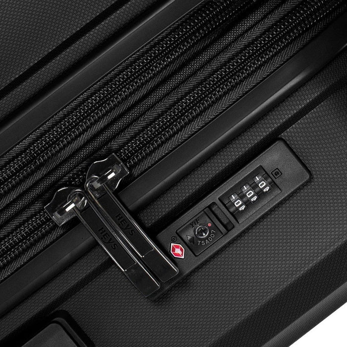 Heys AirLite  21" Expandable Spinner - TSA Locks