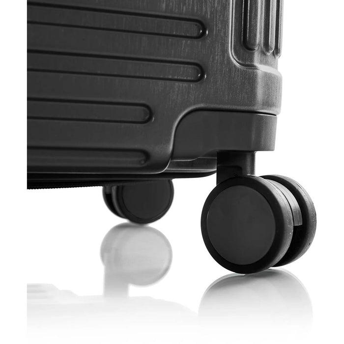 Heys EDGE 21" Expandable Carry On Spinner - Wheels