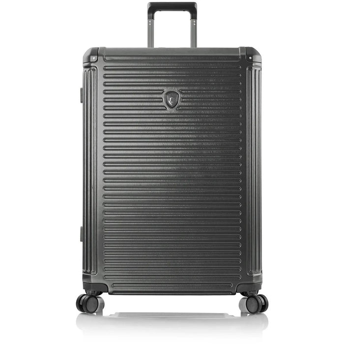 Heys EDGE 30" Expandable Spinner - Frontside Gunmetal