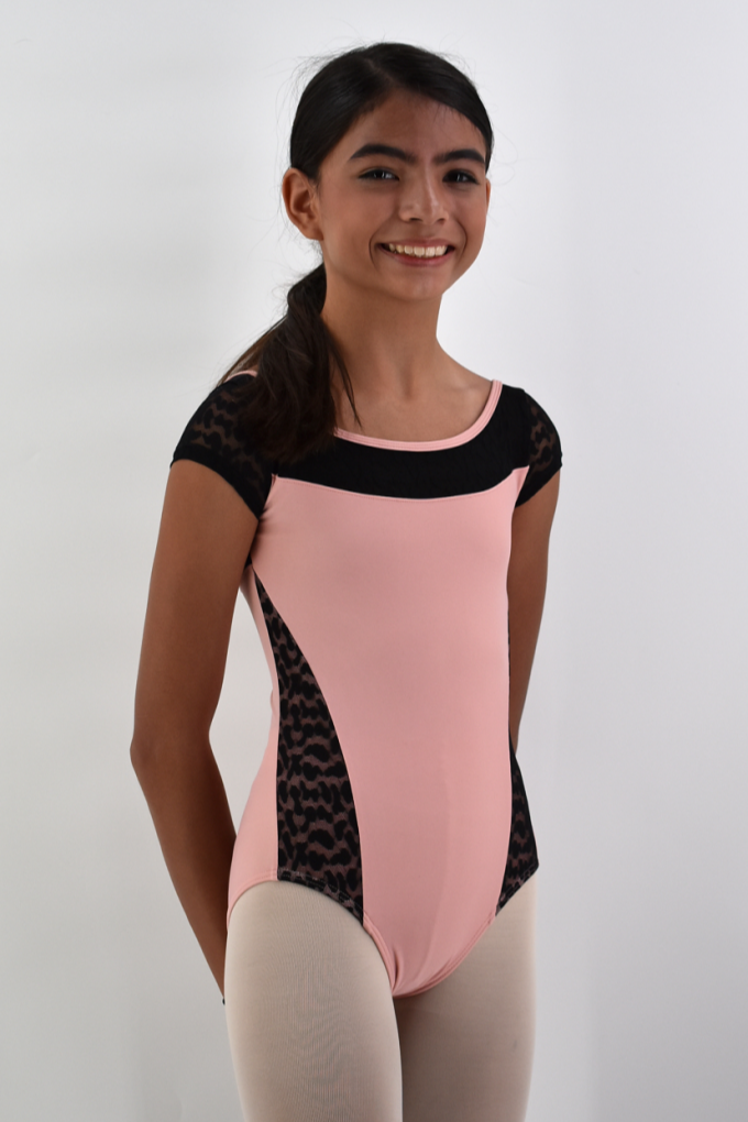 Last Call: EMERY in Modsy Mesh · Rose Pink