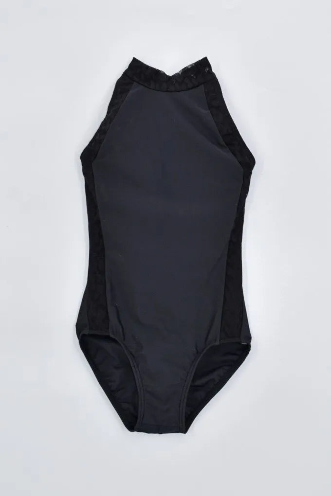 Last Call: NEELA in Modsy Mesh · Black