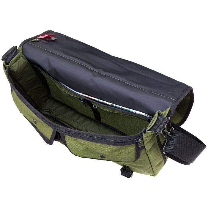Manhattan Portage The Wallstreeter With Back Zipper - Lexington Luggage