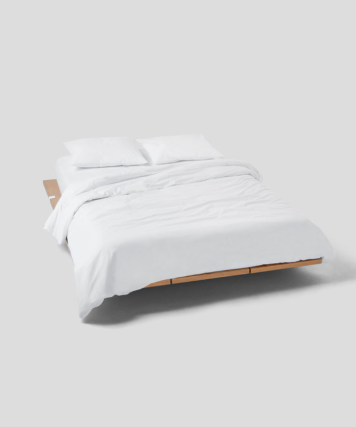 featured,{Color: 'White'}
