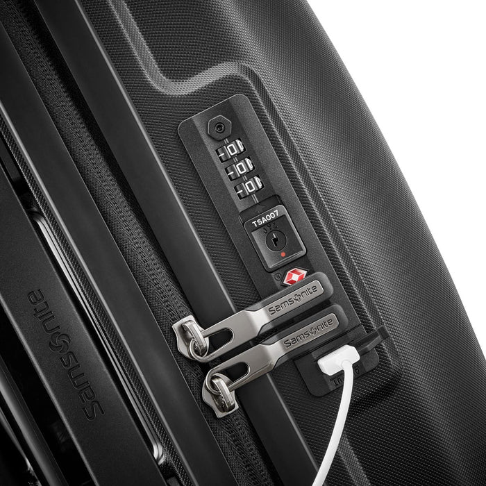 Samsonite Outline Pro 22x14x9 Carry On Spinner - tsa/usb port