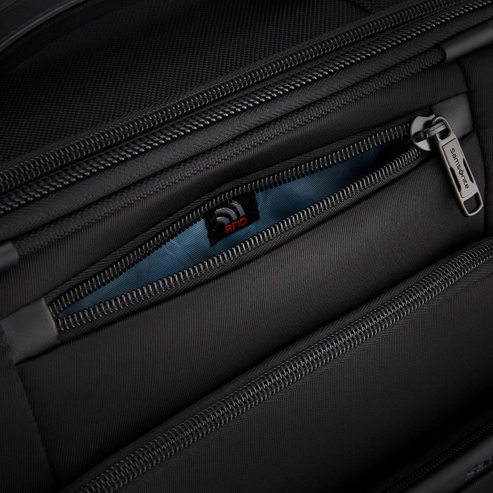 Samsonite Pro Carry On Expandable Spinner