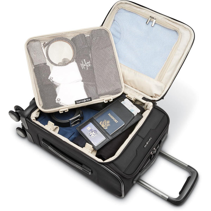 Samsonite Silhouette 17 22 X 14 X 9 Carry On Spinner - inside packed