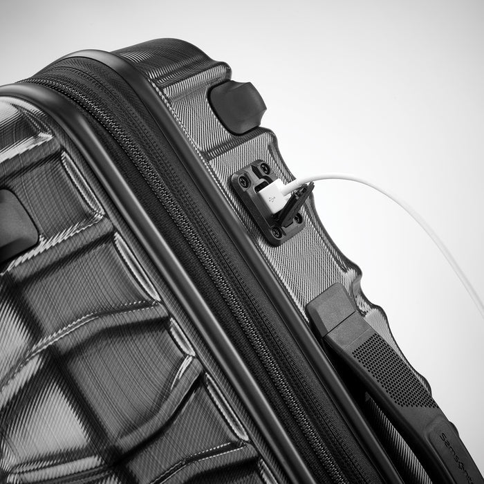 Samsonite Stryde 2 Carry-On Spinner - USB Port
