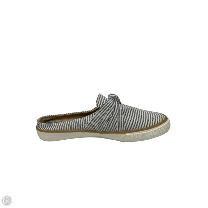 Shoes Flats By Clothes Mentor In Blue & White, Size: 7.5