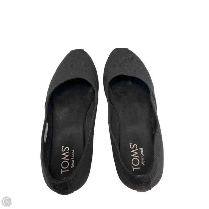 Shoes Flats By Toms In Black, Size: 7