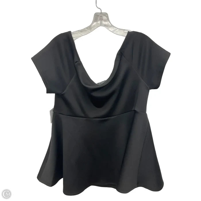 Top Short Sleeve By Torrid In Black, Size: 1x