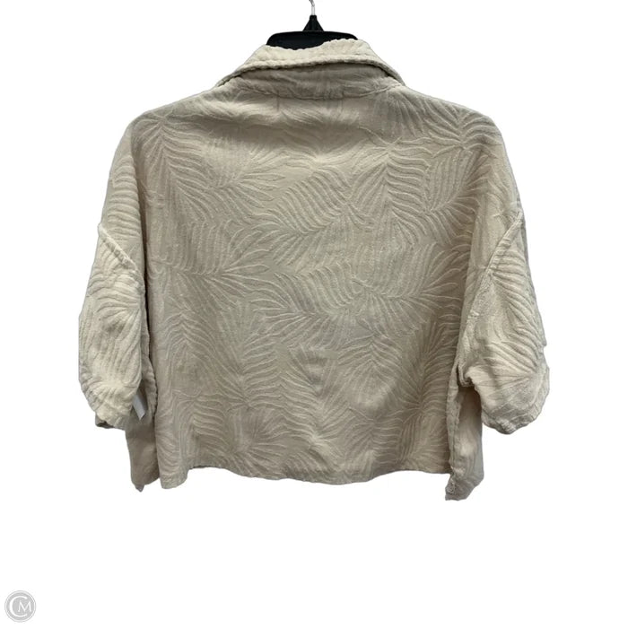 Top Short Sleeve By Vintage Havana In Beige, Size: S