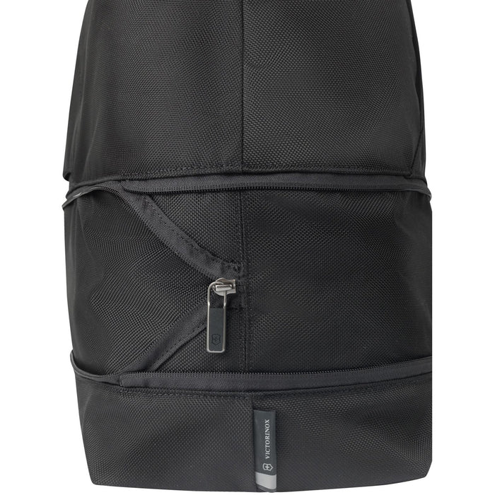 Victorinox Werks Traveler 6.0 Weekender - Lexington Luggage