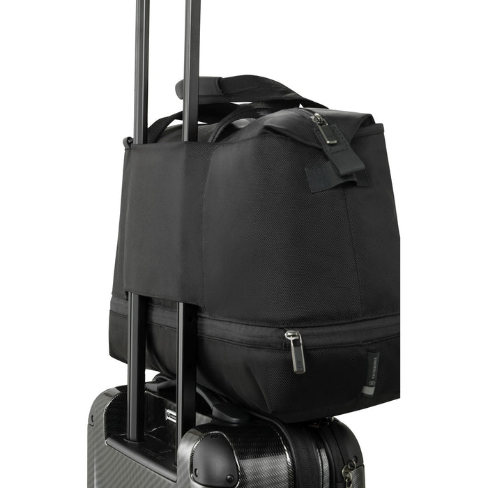Victorinox Werks Traveler 6.0 Weekender - Lexington Luggage