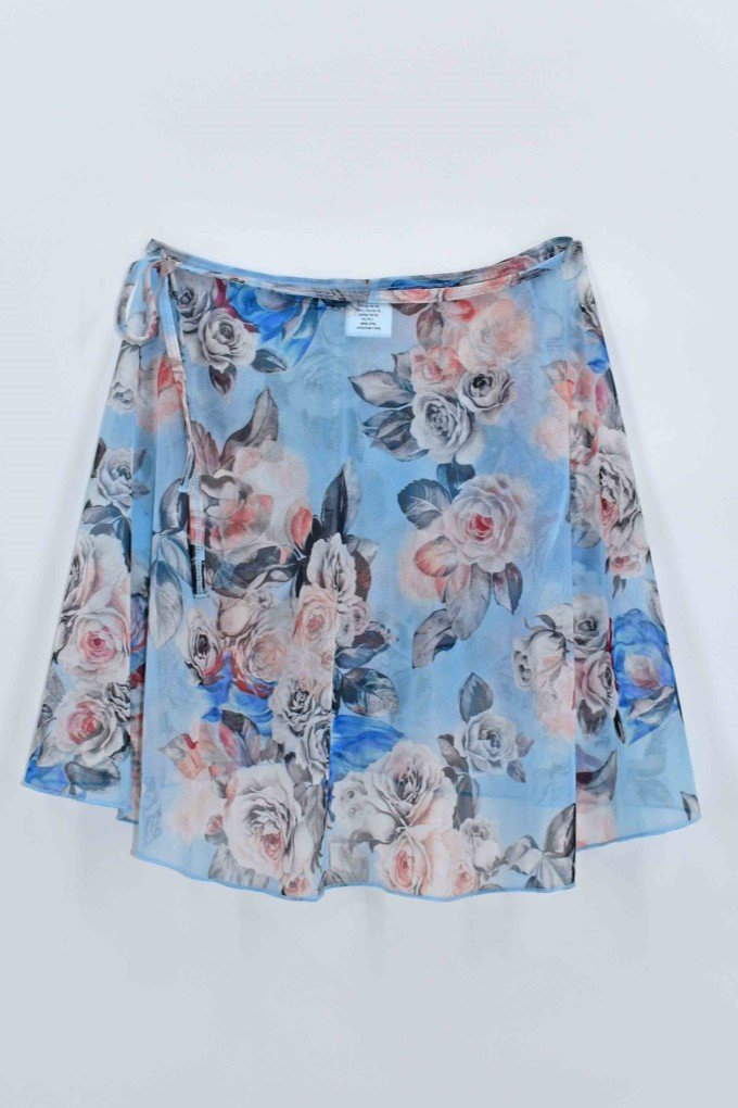 Wrap Skirt in Rose Garden · Day Bloom
